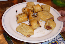 CliveAndRaquel-PigsInABlanket