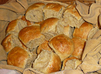 Liz-LemonRosemaryPotatoRolls