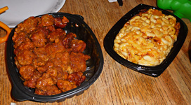 EvanAndWilla-ChickenNuggetsAndMacaroniAndCheese