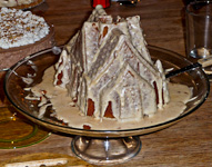 Jennifer-GingerbreadCake